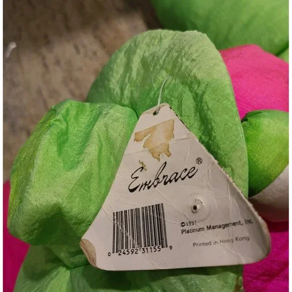 Vintage 1991 Platinum Embrace Parachute Puffy Pink Green Snake Plush Puppet 63" - Picture 4 of 12
